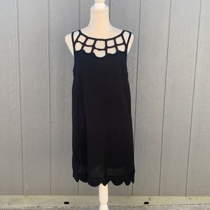 Black scalloped shift dress with detailed neckline Medium